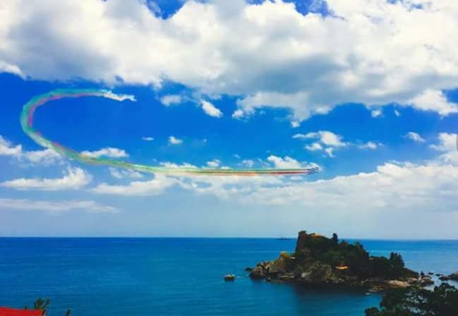 Taormina Castle And Sea View Apartment Exterior photo